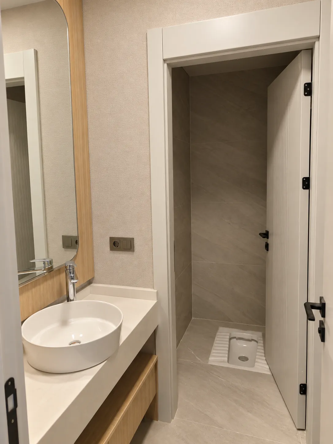 Lavinya Park Ovacık - Lavabo ve alaturka WC (gerçek fotoğraf)